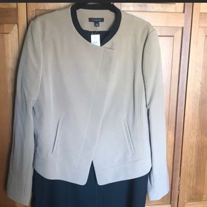 3/$30 | Ann Taylor Asymmetrical Zipper Jacket